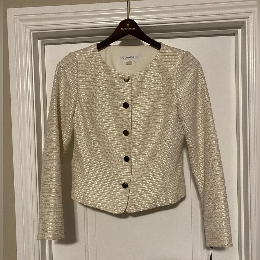 NWT Women's Calvin Klein Collarless Blazer Cream 4